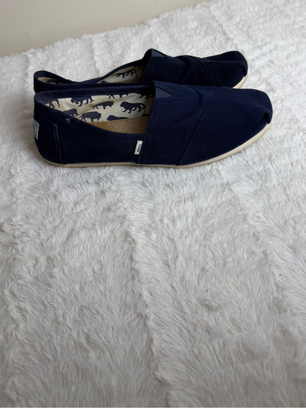 Toms Kids Navy Canvas Slip-On Sneakers with Light Blue Logo